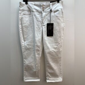 Copper Hash Size 12 White Curvy Crop Jeans. New With Tags.